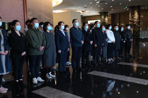 6.观看党史教育片