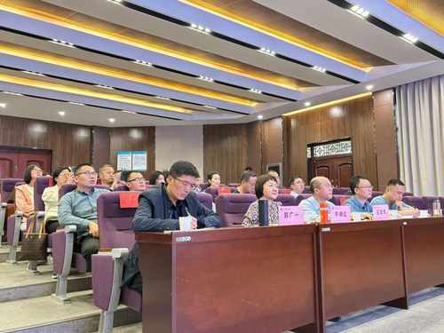 9.会议现场