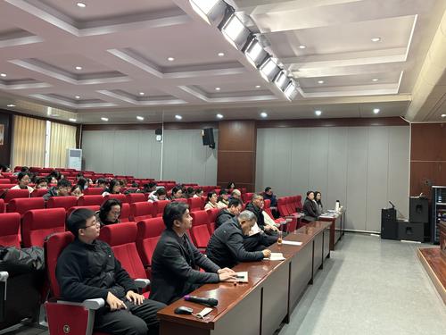 1郑州艺术幼儿师范学校开展教师素质能力提升系列培训会 1郑州艺术幼儿师范学校开展教师素质能力提升系列培训会