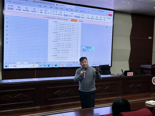 4国务院政府特殊津贴的职教领军人才聂进讲述专业素养提升策略 4国务院政府特殊津贴的职教领军人才聂进讲述专业素养提升策略