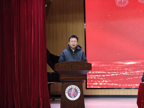 5党委书记周卫红为全体师生上“开学第一课” 5党委书记周卫红为全体师生上“开学第一课”