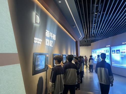 1走进比亚迪发展历程，了解比亚迪历史