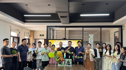 1郑州艺术幼儿师范学校开展“我们的节日·端午”主题团日活动(1) 1郑州艺术幼儿师范学校开展“我们的节日·端午”主题团日活动(1)